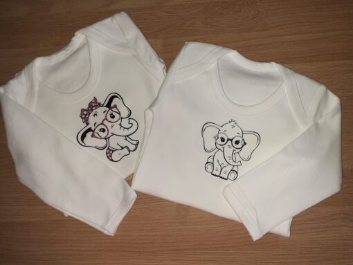 Baby long sleeve bodysuit